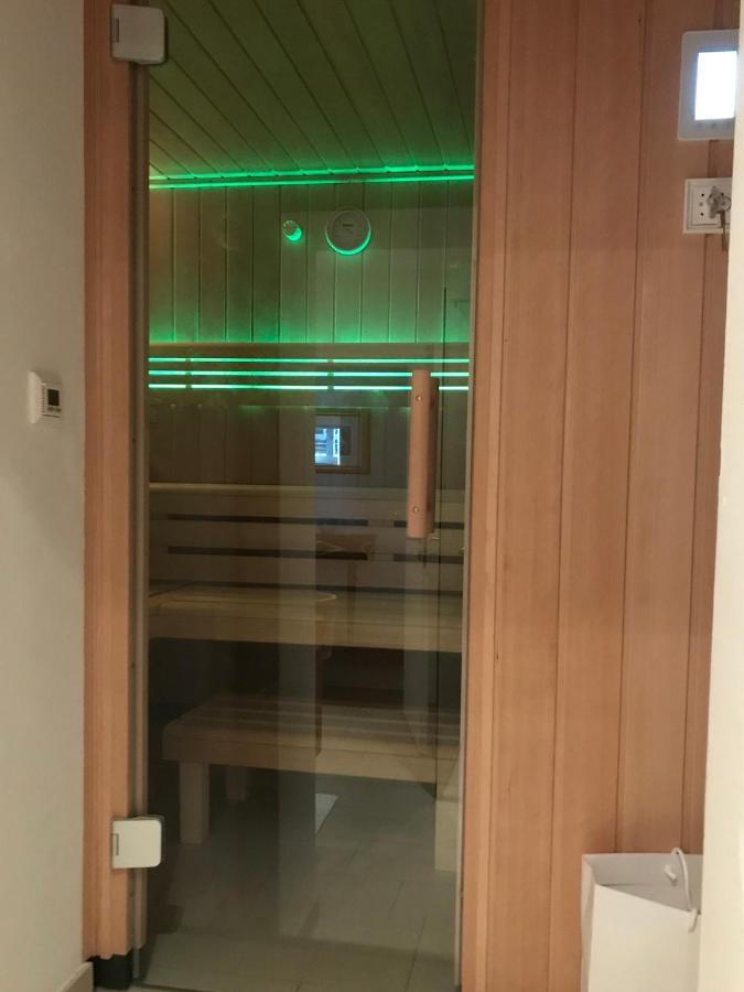 Appartment Villa Am Bretschneiderpark Лайпциг Екстериор снимка