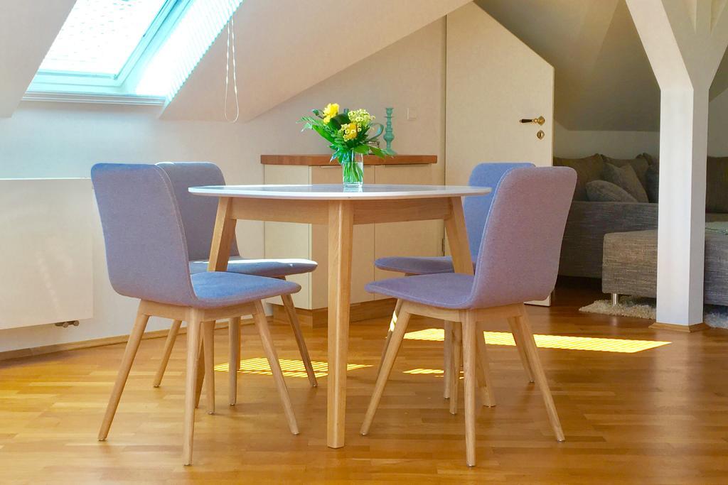Appartment Villa Am Bretschneiderpark Лайпциг Екстериор снимка