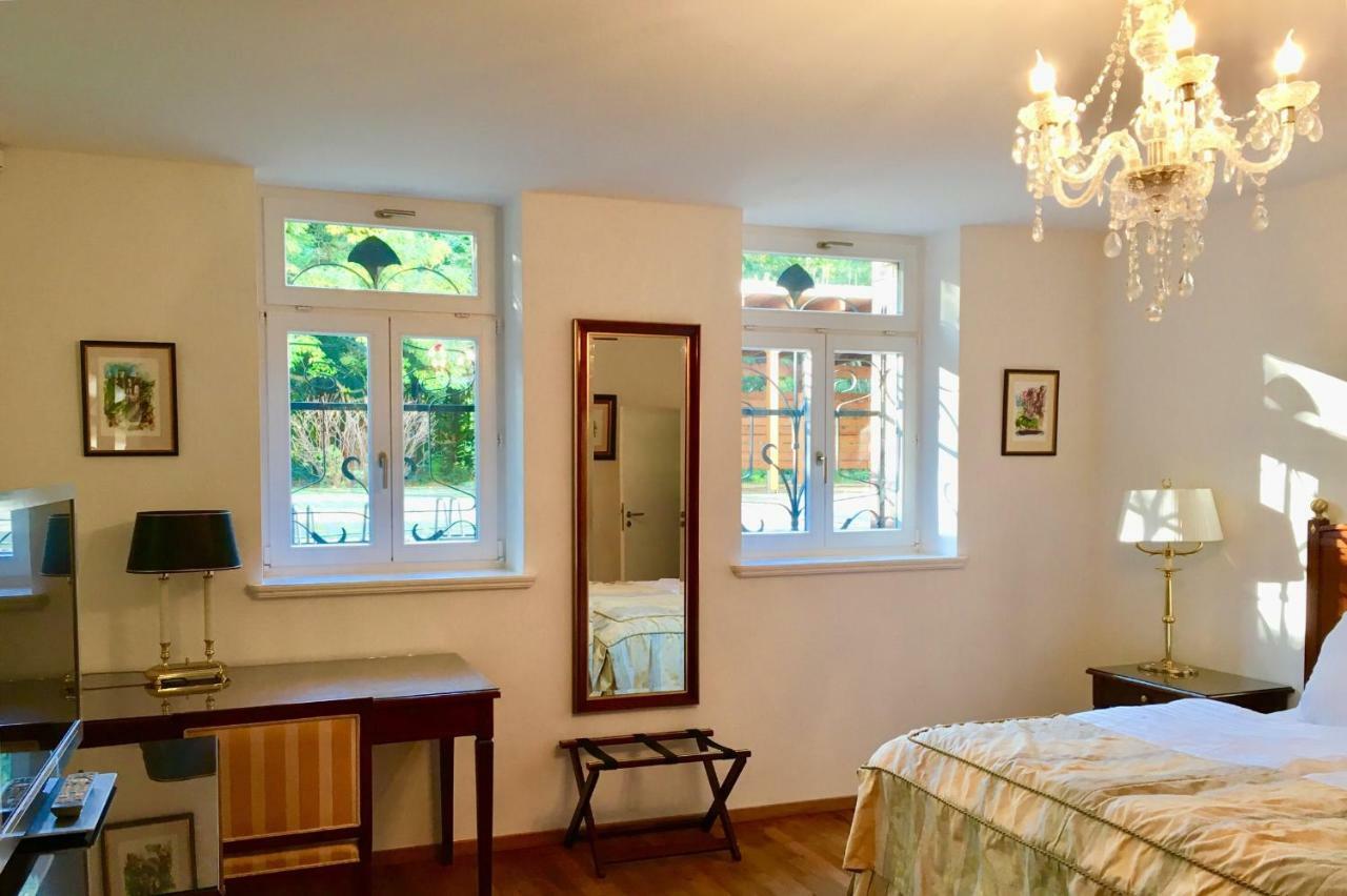 Appartment Villa Am Bretschneiderpark Лайпциг Екстериор снимка